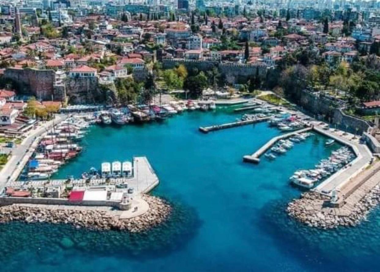 Apart Otel Ozzy Homes 2+1 Muhtesem Lokasyon Harika Antalya
