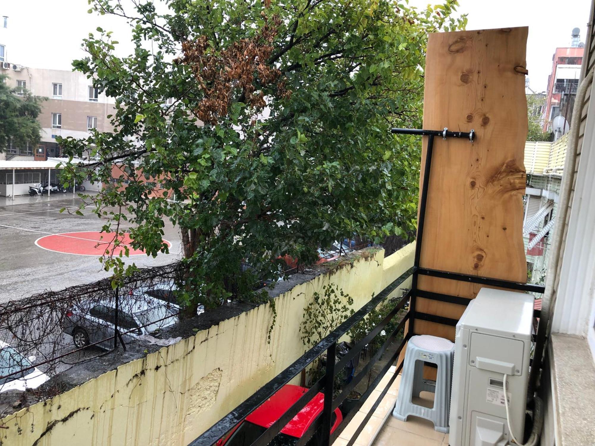 Apart Otel Ozzy Homes 2+1 Muhtesem Lokasyon Harika